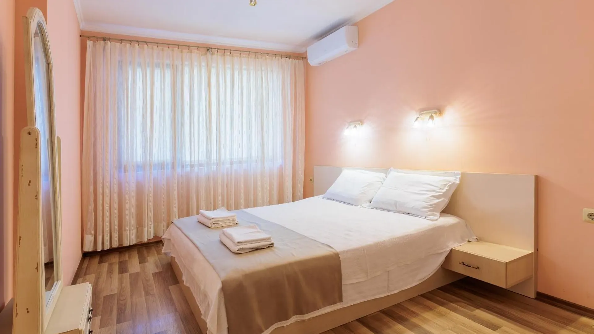 Demira Apartment Burgaz